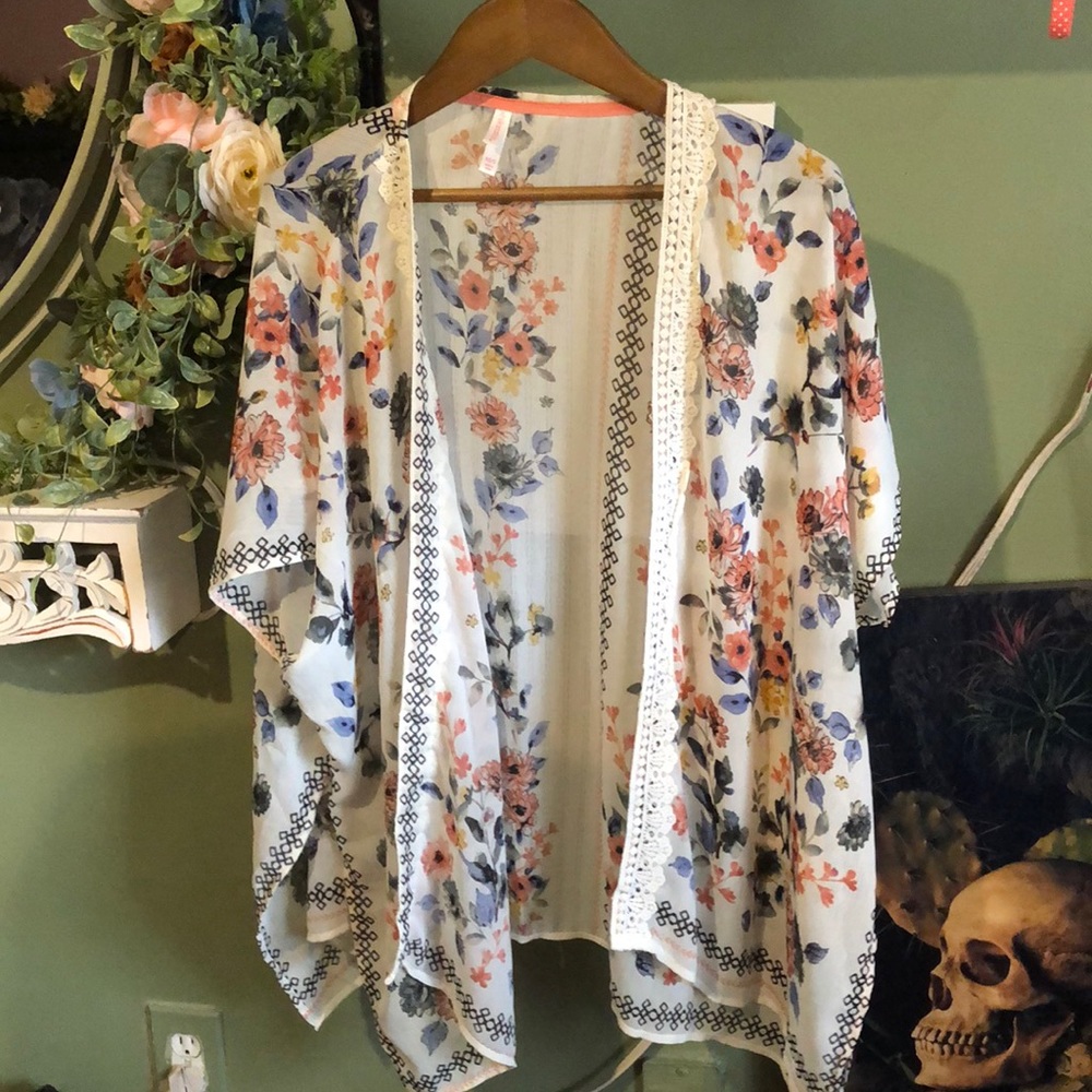 Xhilaration floral cardigan